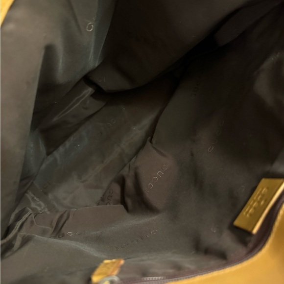 GUCCI Tan Bucket Tote with Silver Hardware- PRISTINE! - Picture 7 of 12